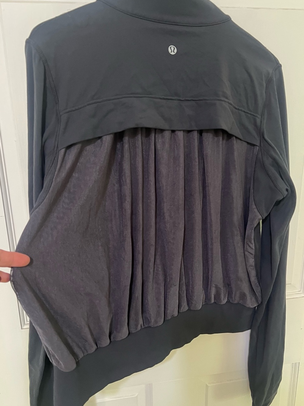 LULULEMON GET STARTED MESH DRAPE-BACK CROPPED JACKET - Picture 5 of 10